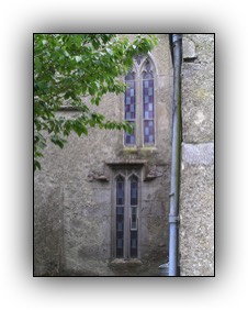 Multy period window in Fethard